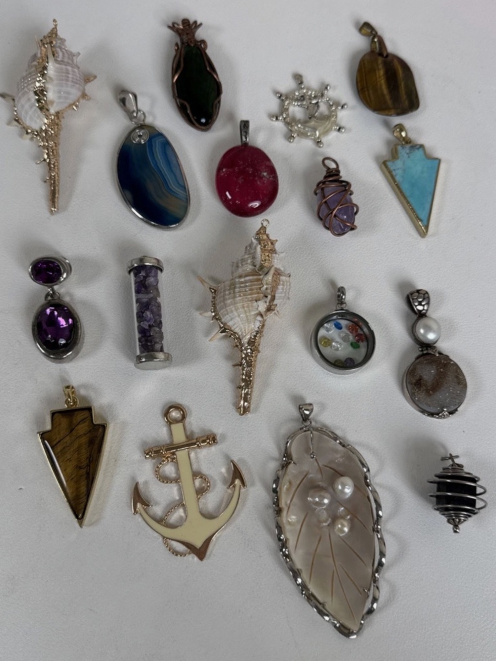 Lot Of Large Mixed Pendants - 17 Pieces Beach Inspired Shell Stone